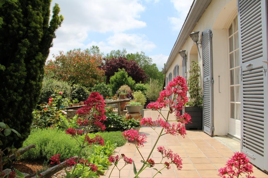 Fontaines  Maison D'Hotes Le Lavoir מראה חיצוני תמונה