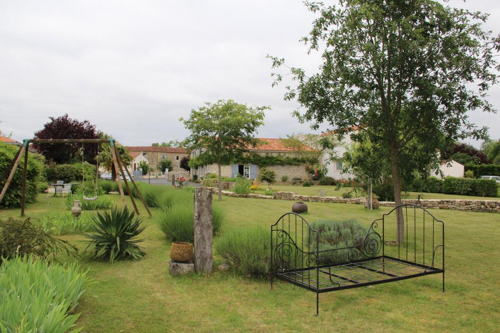 Fontaines  Maison D'Hotes Le Lavoir מראה חיצוני תמונה